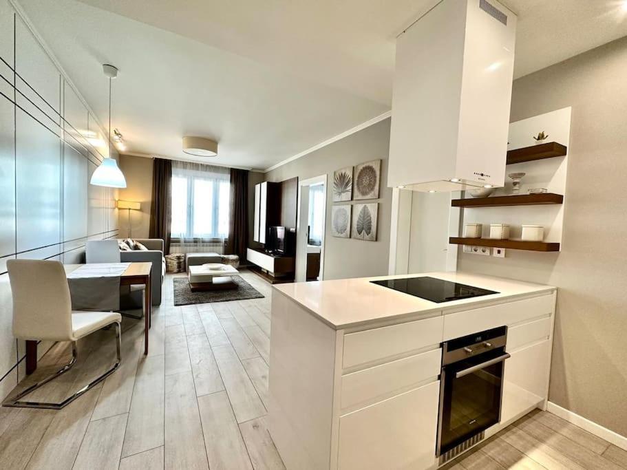 Mila Center Deluxe Sofia