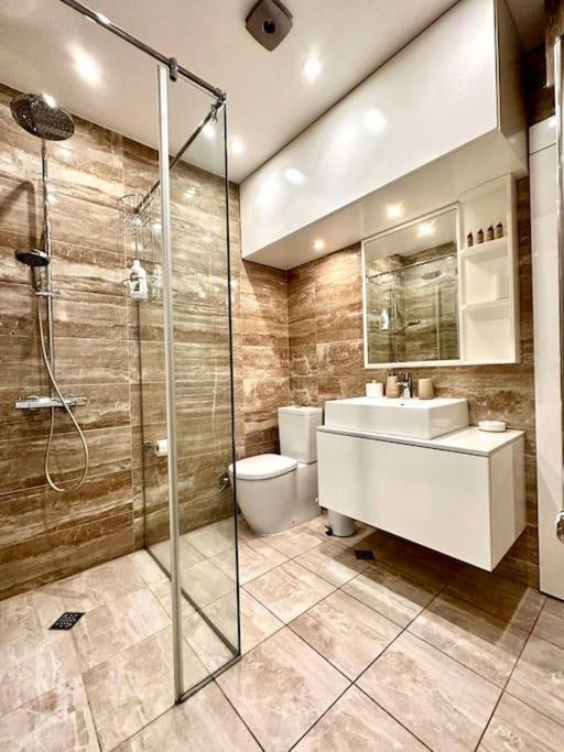 Mila Center Deluxe Apartment *